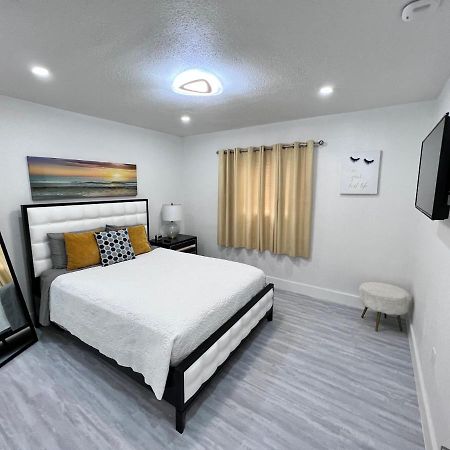 Stylish 2 Bedrooms Apartment By Miami International Airport Bagian luar foto